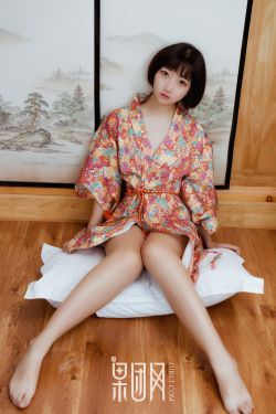 美女靠逼